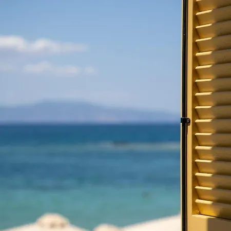 Port View Apartment Aegina Exterior photo