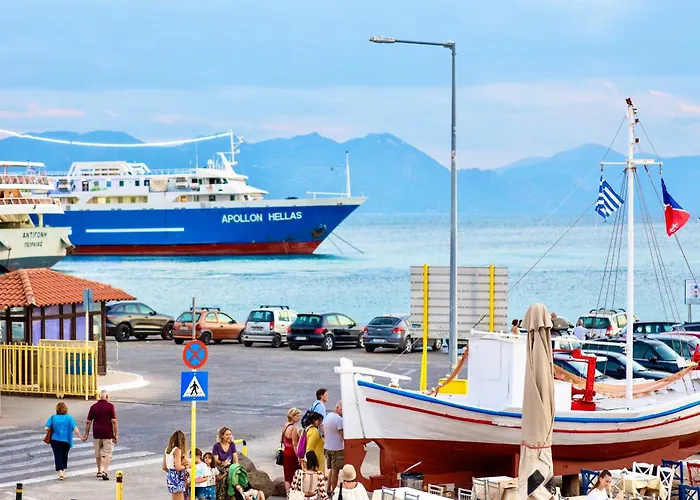 Port View Apartment Aegina